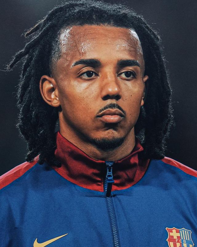 V体育平台-进攻才华浮出水面，助攻戴帽的孔德是巴萨新杀器