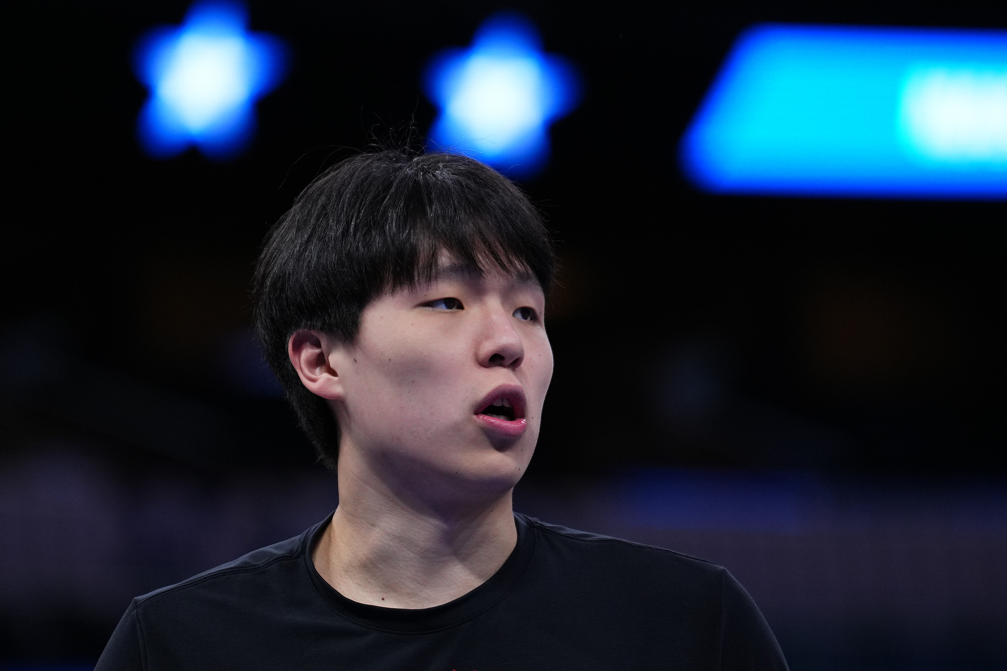 V体育平台-杨瀚森11+12+3+2 混音113-118不敌勇士