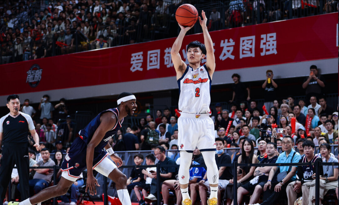 广东出局揪最大罪人！开场3分钟2犯+全场0分，亲手拒掉200万奖金